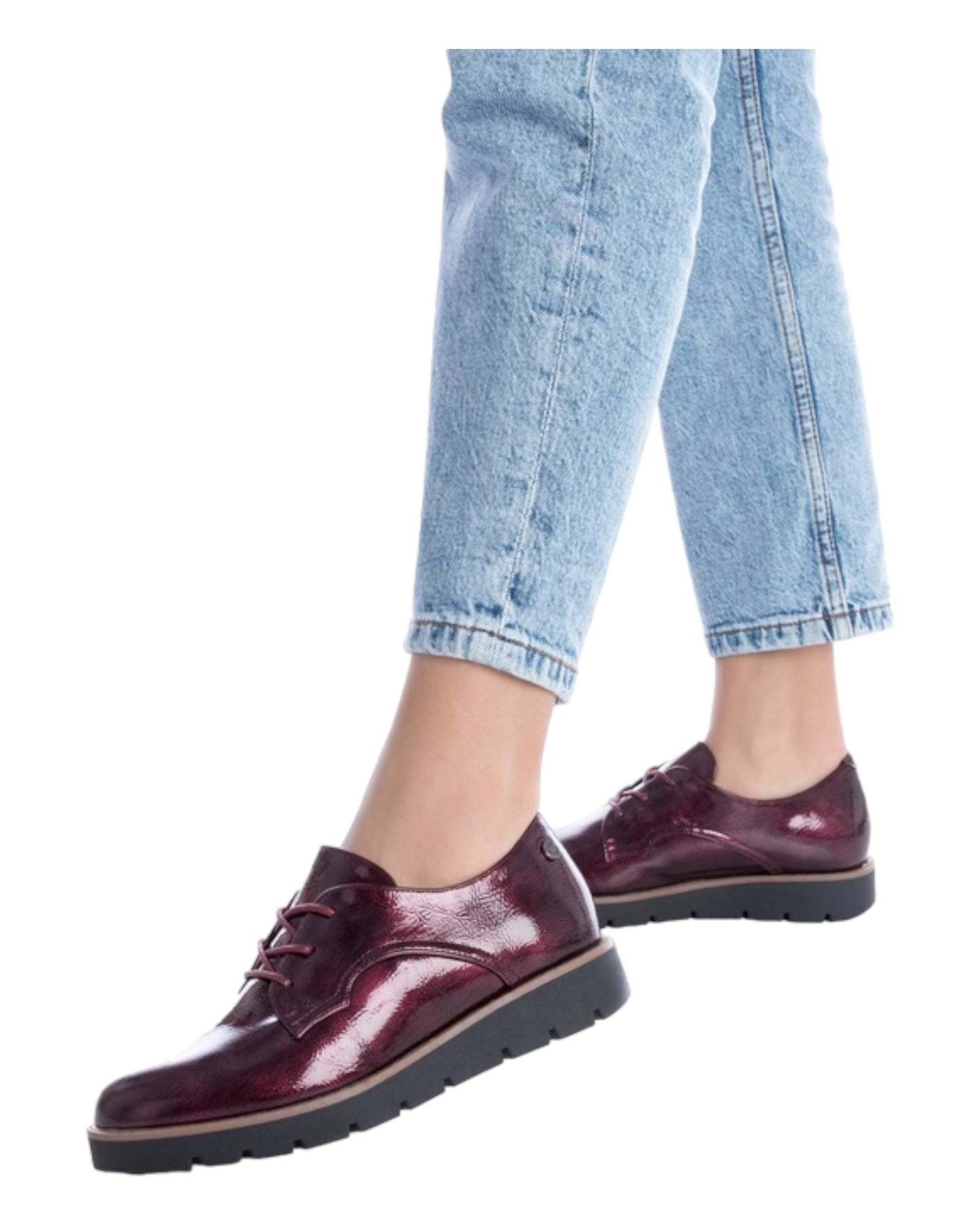 ZAPATOS DE MUJER XTI 141563 EN BURDEOS