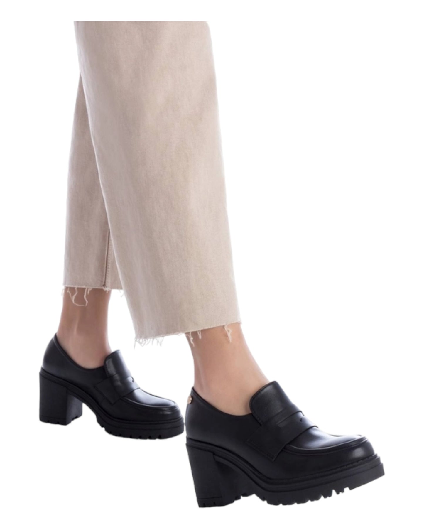 ZAPATOS DE MUJER XTI 141682 EN NEGRO