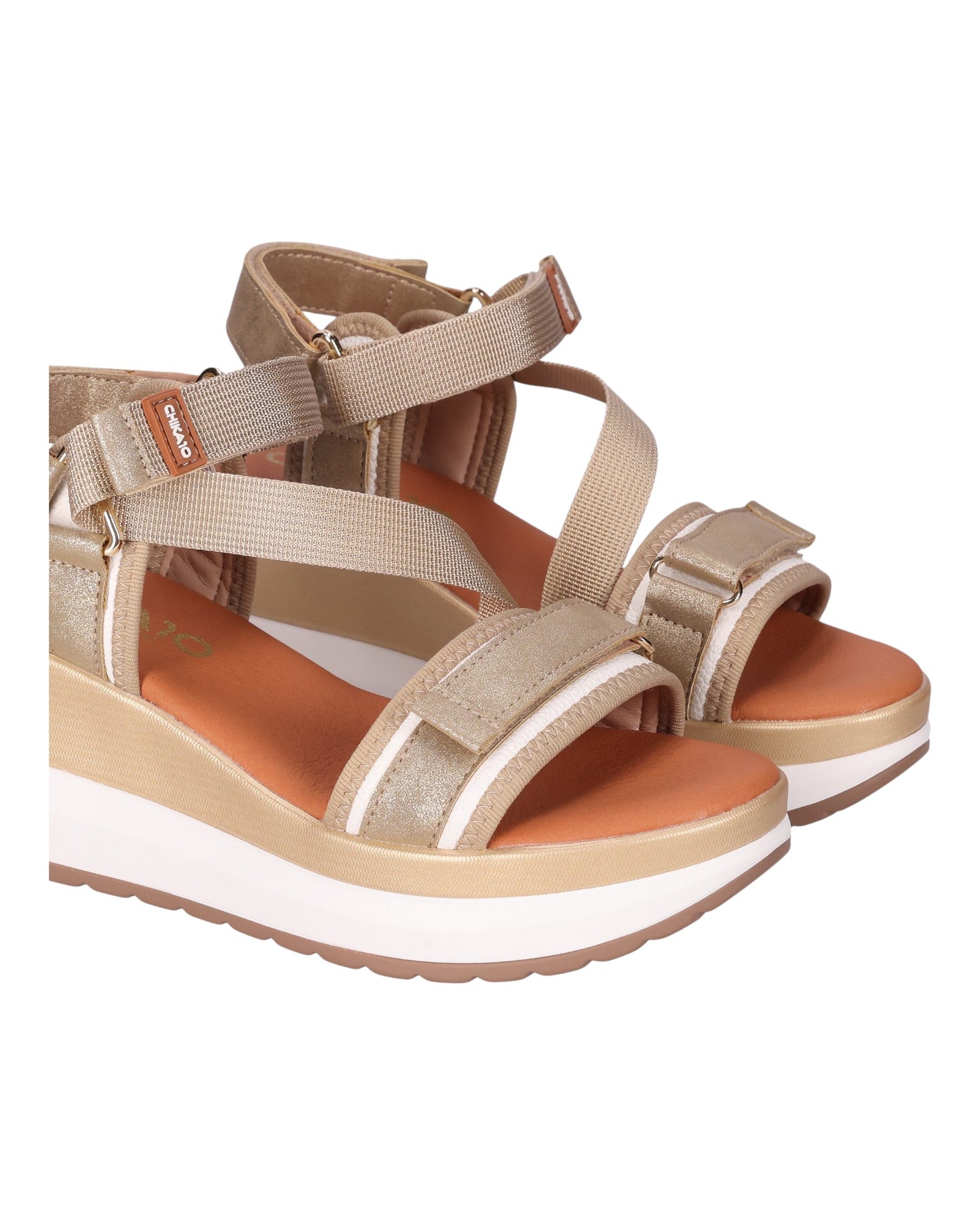 SANDALIAS DE MUJER CHIKA10 ROCO 07 EN ORO