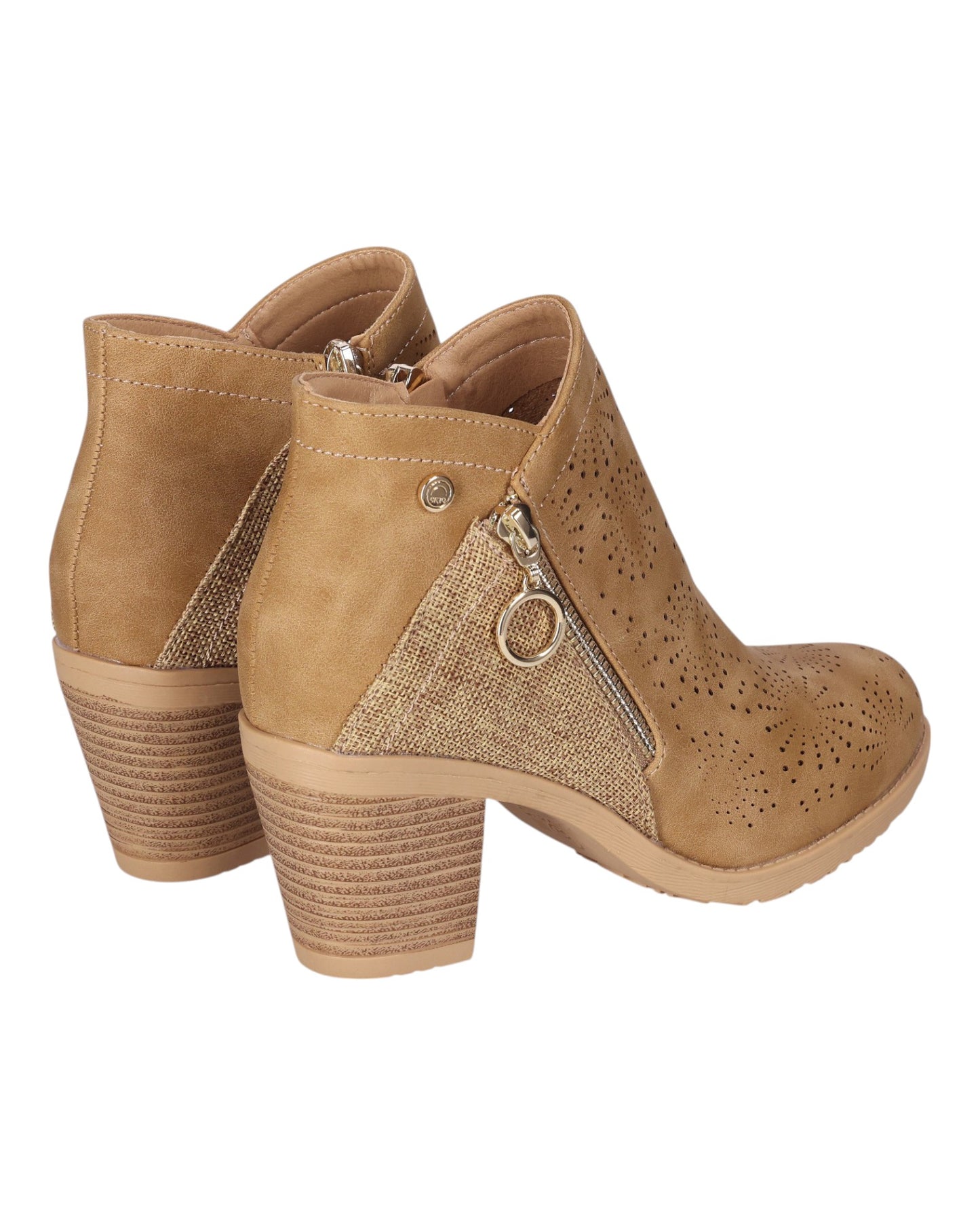 BOTINES DE MUJER CHIKA10 TONIA 16 EN CUERO