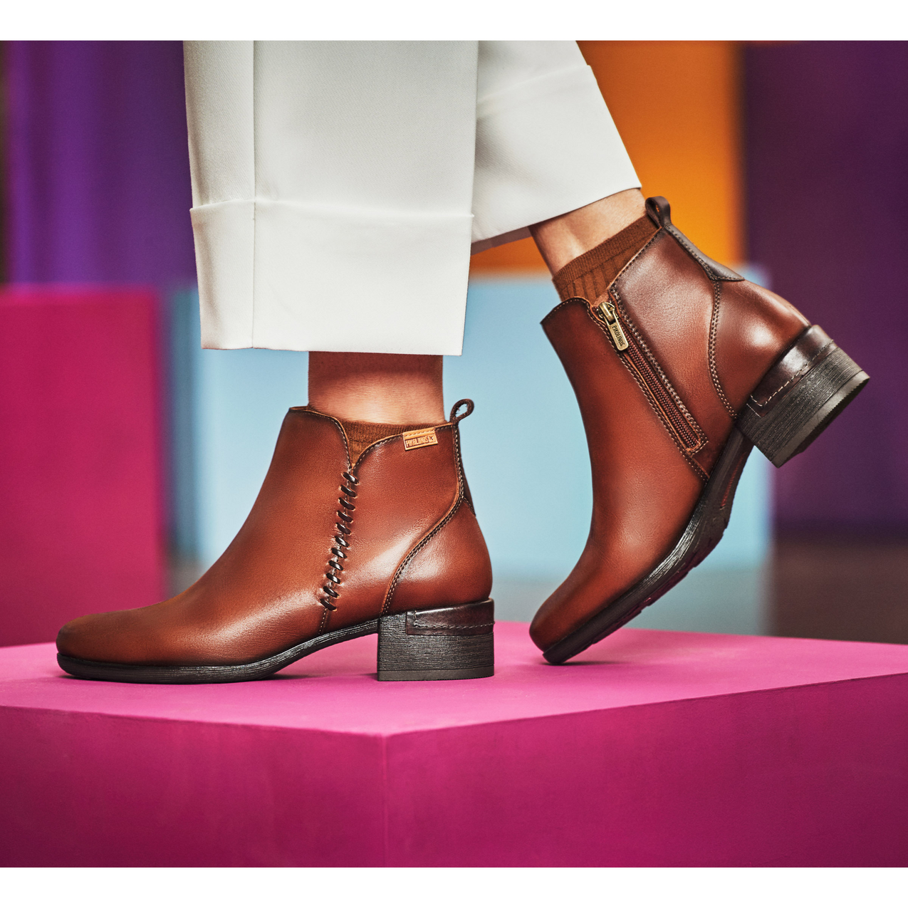 BOTINES DE MUJER PIKOLINOS MALAGA 8950 EN CUERO
